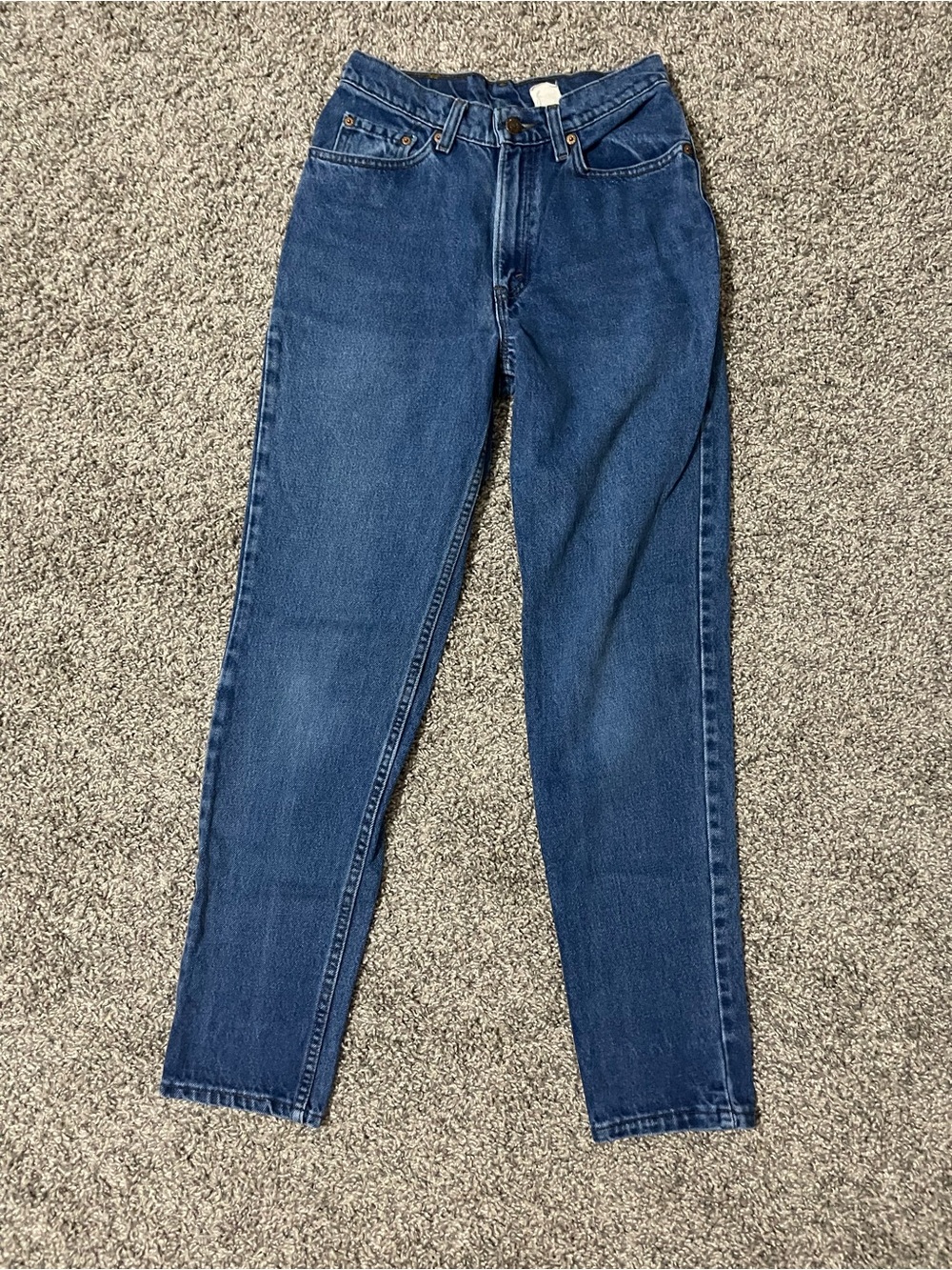 Vintage Levi Jeans Straight High Waisted 24